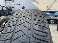 4 winterbanden op velg land rover - afbeelding 5 van  5
