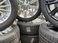 4 winterbanden op velg land rover - afbeelding 1 van  5