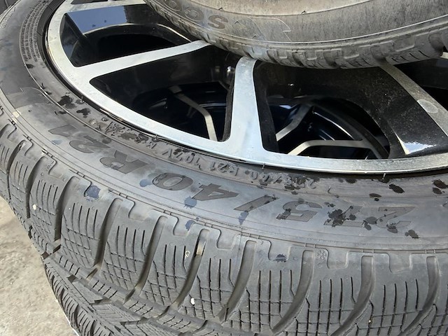 4 winterbanden op velg porsche - afbeelding 5 van  6