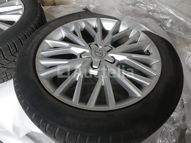 4 winterbanden op velg voor toyota continental 225/50 r18 90h - afbeelding 3 van  14