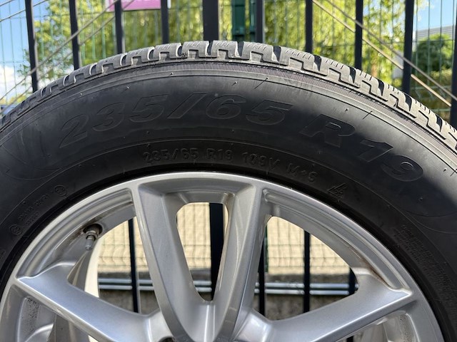4 winterbanden op velg - afbeelding 4 van  5