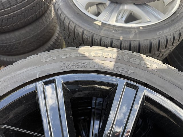 4 winterbanden op velg - afbeelding 3 van  5