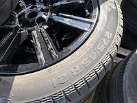 4 winterbanden op velg - afbeelding 4 van  5