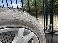 4 winterbanden op velg - afbeelding 3 van  5
