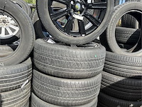4 winterbanden op velg - afbeelding 1 van  5