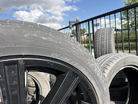 4 winterbanden op velg - afbeelding 3 van  5