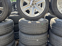 4 winterbanden op velg - afbeelding 1 van  5