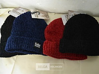 4 wintermutsen div. kleuren - afbeelding 1 van  3