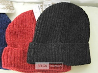 4 wintermutsen div. kleuren - afbeelding 2 van  3