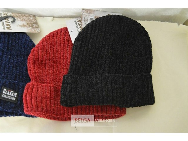 4 wintermutsen div. kleuren - afbeelding 2 van  3