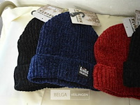 4 wintermutsen div. kleuren - afbeelding 3 van  3