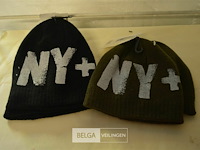 4 wintermutsen kids ny + zwart en groen