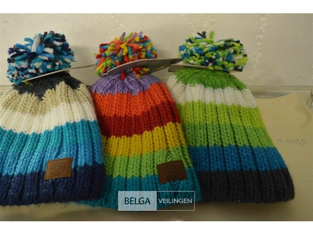 4 wintermutsen met pompon div. kleuren - afbeelding 4 van  4