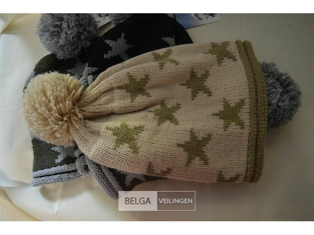 4 wintermutsen met pompon div. kleuren - afbeelding 3 van  4