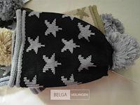 4 wintermutsen met pompon div. kleuren - afbeelding 4 van  4