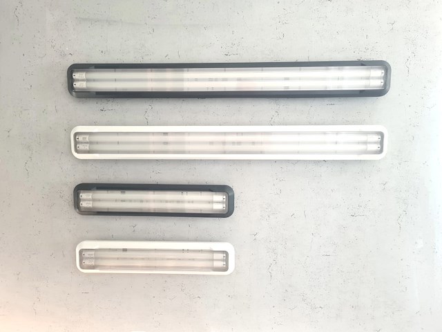 4 x 60cm pro dubbele led tl t8 armaturen waterdicht donkergrijs met reflector - afbeelding 2 van  10