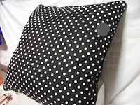 4 x 8 sierkussenslopen met rits 4 modellen merk ; manu jo... - afbeelding 1 van  4