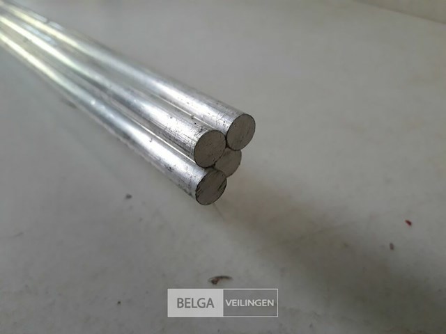 4 x aluminium volle buis 2m 6mm - afbeelding 3 van  3