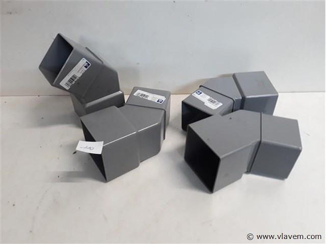 4 x bocht 80x80mm grijs pvc regenafvoer - afbeelding 1 van  2