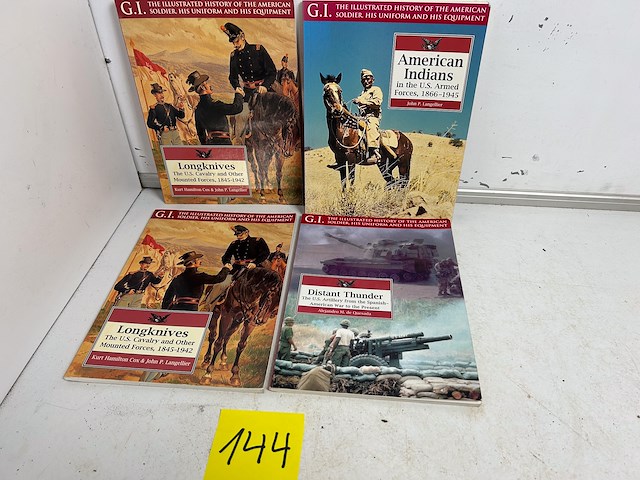 4 x boek g,i, history of the american soldier - afbeelding 1 van  1