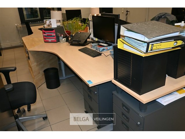 4 x bureau in kruisvorm - afbeelding 1 van  10