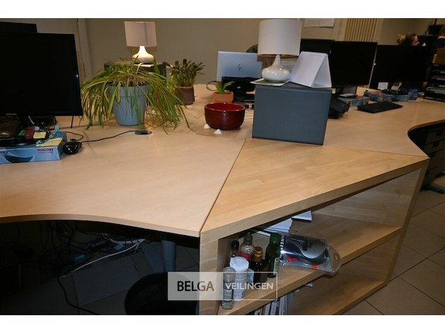 4 x bureau in kruisvorm - afbeelding 7 van  10