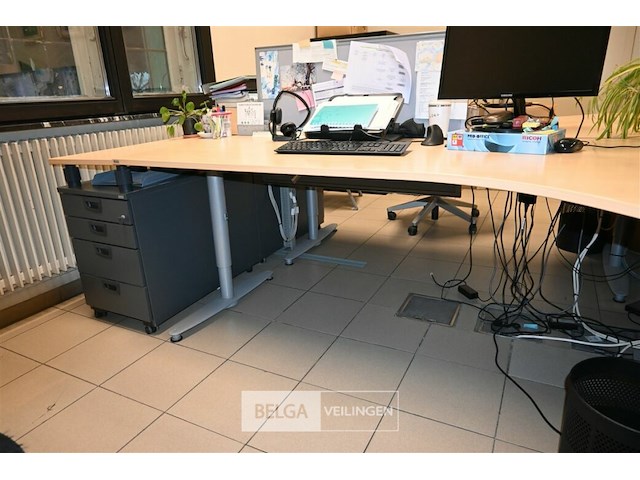 4 x bureau in kruisvorm - afbeelding 8 van  10