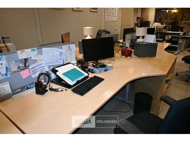 4 x bureau in kruisvorm - afbeelding 9 van  10