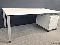 4 x bureau steelcase met ladenblok - afbeelding 1 van  11