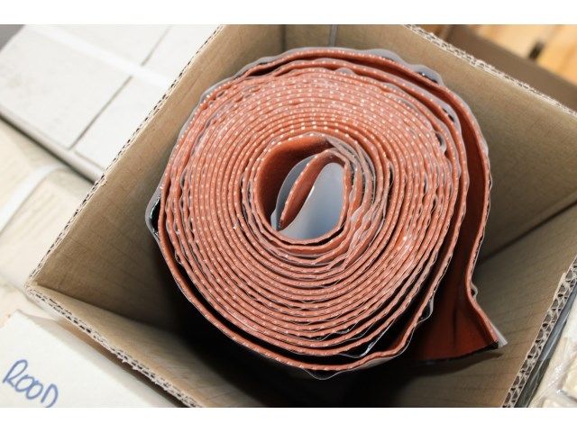 4 x epdm loodvervanger zelfklevend (600mm x 5 m) - afbeelding 2 van  2
