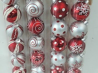4 x kerstballen pvc 8 stuks rood/zilver - afbeelding 3 van  3
