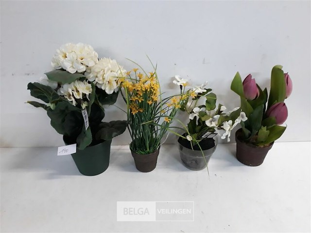 4 x kunstplant in potje mix - afbeelding 1 van  3