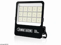 4 x led floodlight 200w – 6400k koud wit - zwart – ip65 – borneo-200 - afbeelding 3 van  6