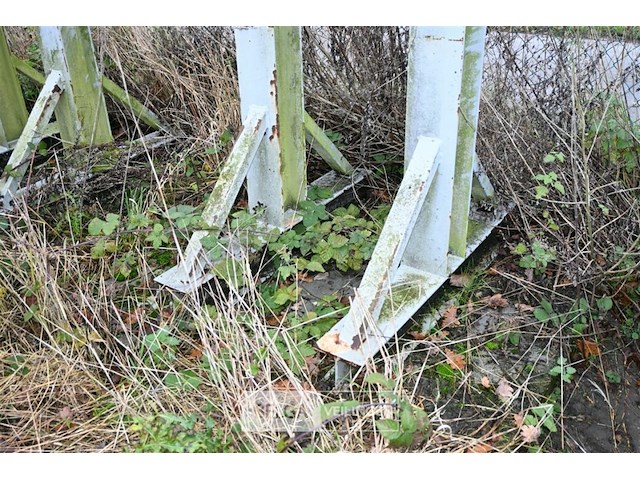 4 x metalen constructie - afbeelding 2 van  6