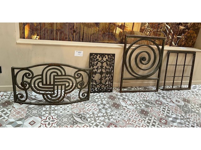 4 x metalen hek/raam - afbeelding 1 van  9