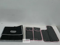 4 x opbergtas 3 x roze 1 x grijs