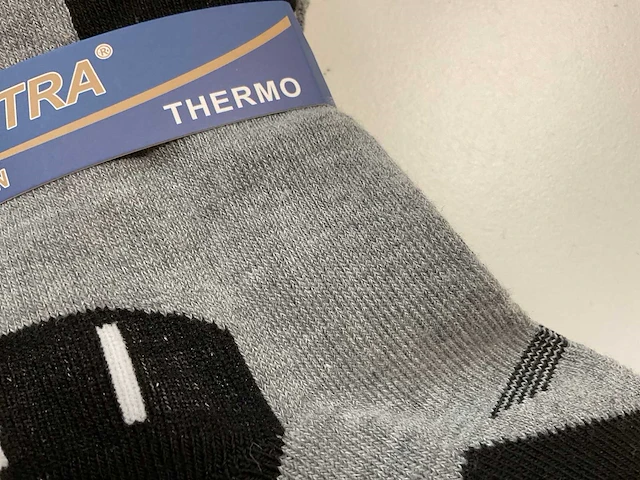 4 x paar thermo sokken; maat 43-46 - afbeelding 3 van  5