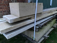 4 x palet en 1 x metalen bok met bourgondische witsteen. (inclusief metalen bok) - afbeelding 12 van  12