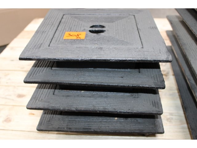 4 x putdeksel gietijzer dubbel 30x30cm - afbeelding 2 van  3