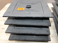 4 x putdeksel gietijzer dubbel 30x30cm - afbeelding 2 van  3
