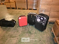 4 x reiskoffer / handbagage op wielen