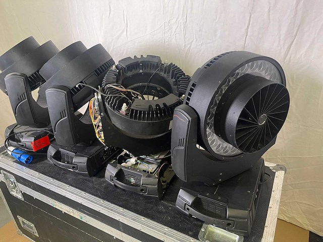 4 x robe robin cyclone - defect - for spare parts - afbeelding 6 van  9