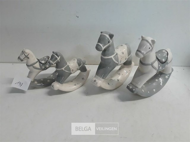 4 x schommelpaardje 2 assorti - afbeelding 1 van  3