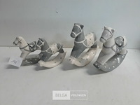 4 x schommelpaardje 2 assorti - afbeelding 1 van  3