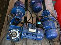 4 x tcg driefasige inductiemotoren - afbeelding 1 van  7