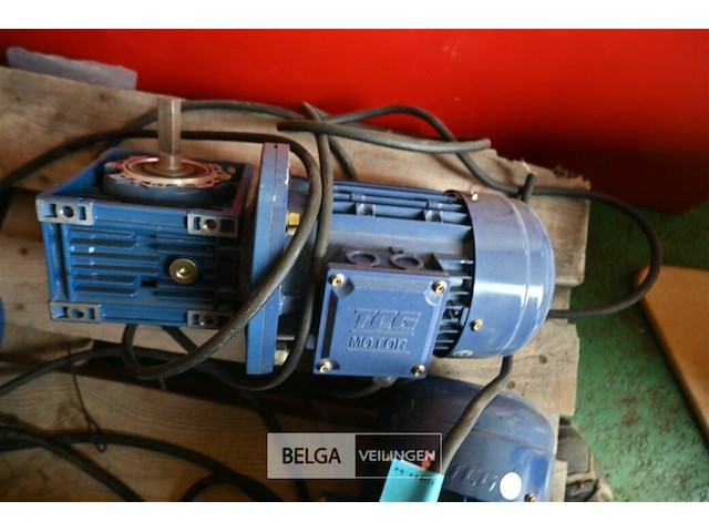 4 x tcg driefasige inductiemotoren - afbeelding 3 van  7