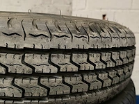 4 x velg met band en 1 losse band - afbeelding 6 van  6