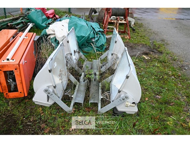 4 x verlichtingsarmatuur - afbeelding 1 van  5