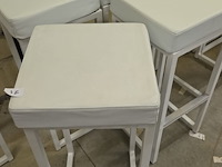 4 x witte kruk