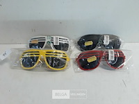 4 x zonnebril mix kleuren - afbeelding 2 van  3